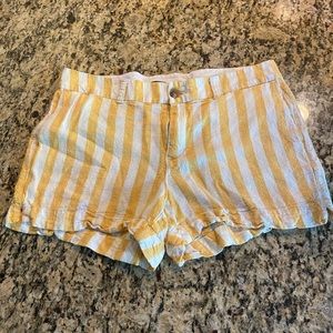 Old Navy Linen “Everyday Short”